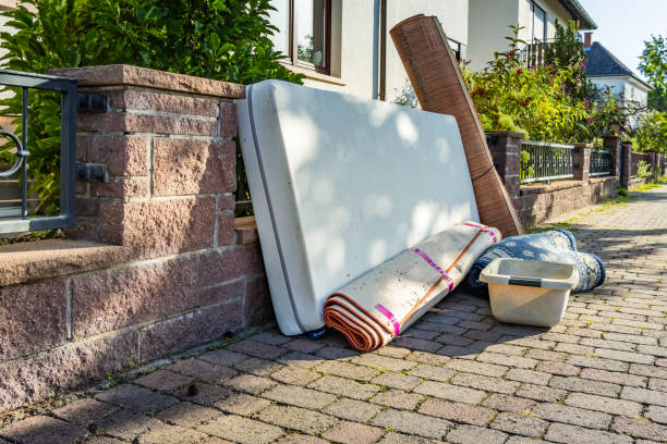 Best Basement Cleanout  in Auburn, WA